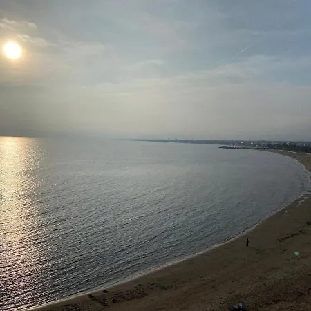 Spacieux, Front De Mer, Vue Splendide